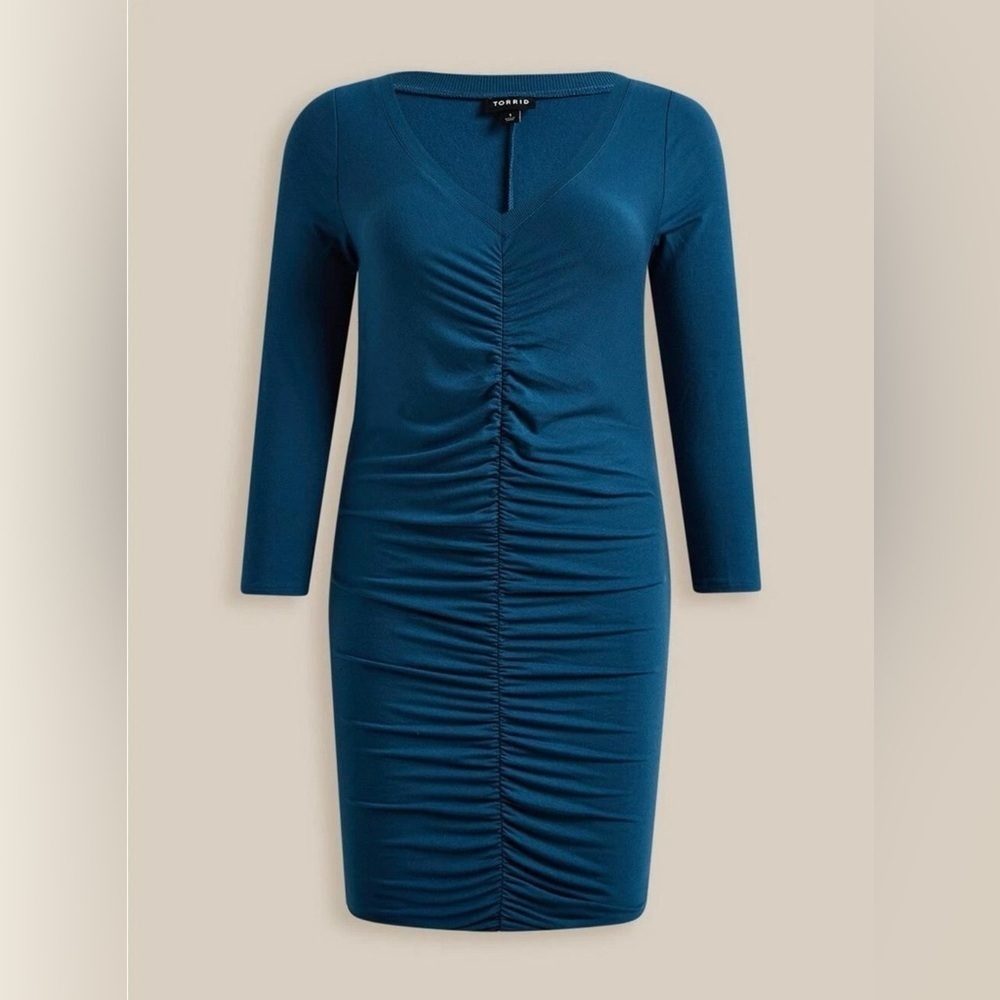 TORRID | Ruched Bodycon Dress - Picture 4 of 9